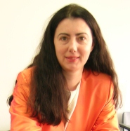 Dr Christine Logan